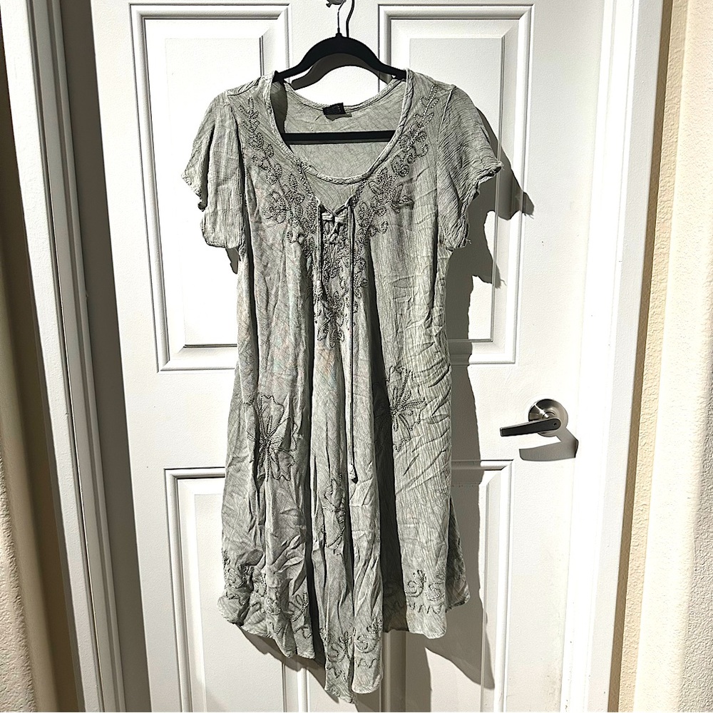 Embroidered Lace-up Bodice Relax Fit Caftan Maxi Sun Dress
